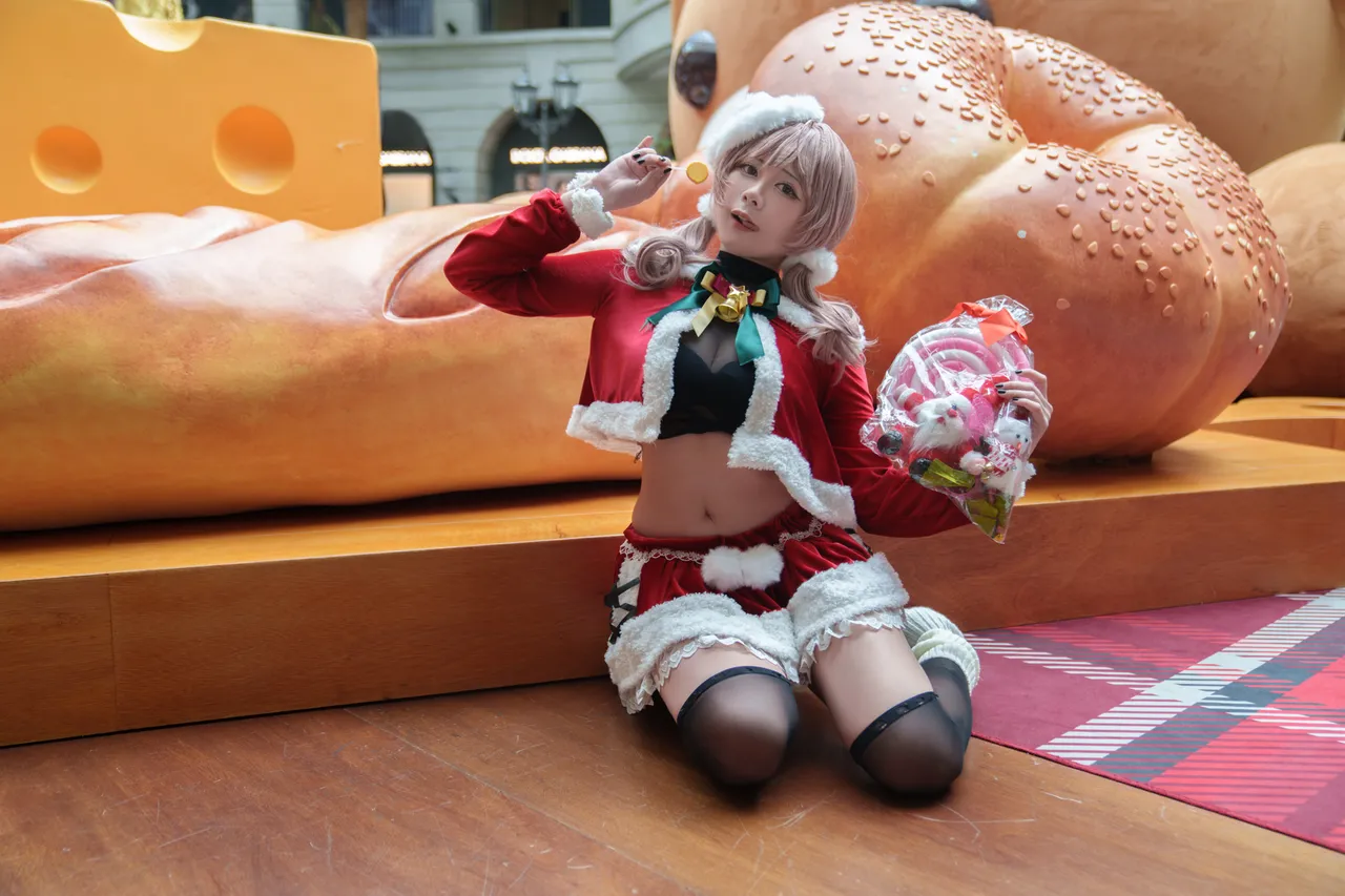 Aletha Cosplay - Bready animate cafe Christmas Collaboration - Image 10