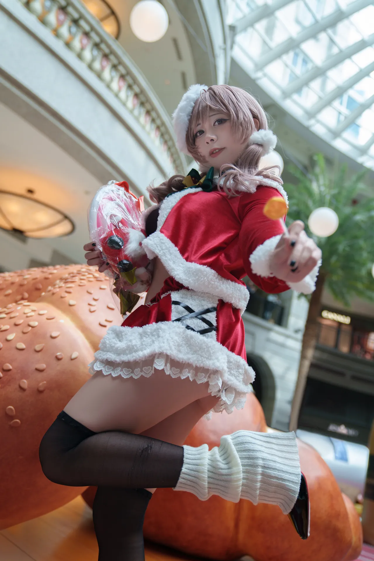 Aletha Cosplay - Bready animate cafe Christmas Collaboration - Image 5