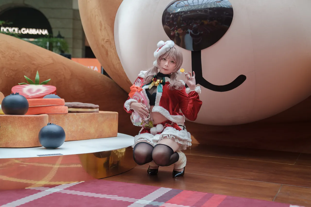 Aletha Cosplay - Bready animate cafe Christmas Collaboration - Image 9