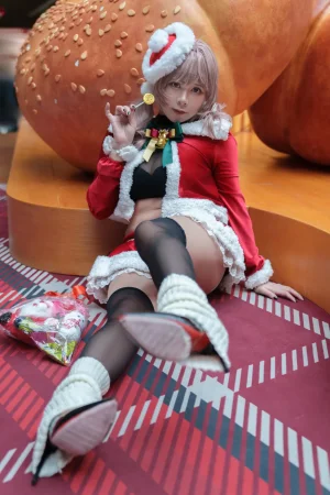 Aletha Cosplay - Bready animate cafe Christmas Collaboration - Page 2