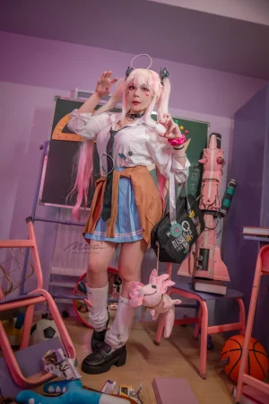 Aletha Cosplay - Jackal Class Troublemaker