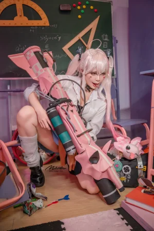 Aletha Cosplay - Jackal Class Troublemaker - Page 9