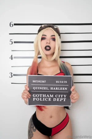 Amanda Welp - Harley - Page 3