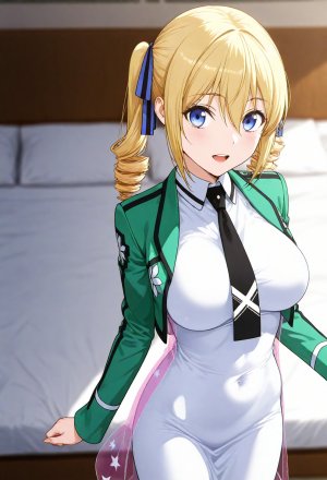 貓貓 Angelina Kudou Shields - Page 2