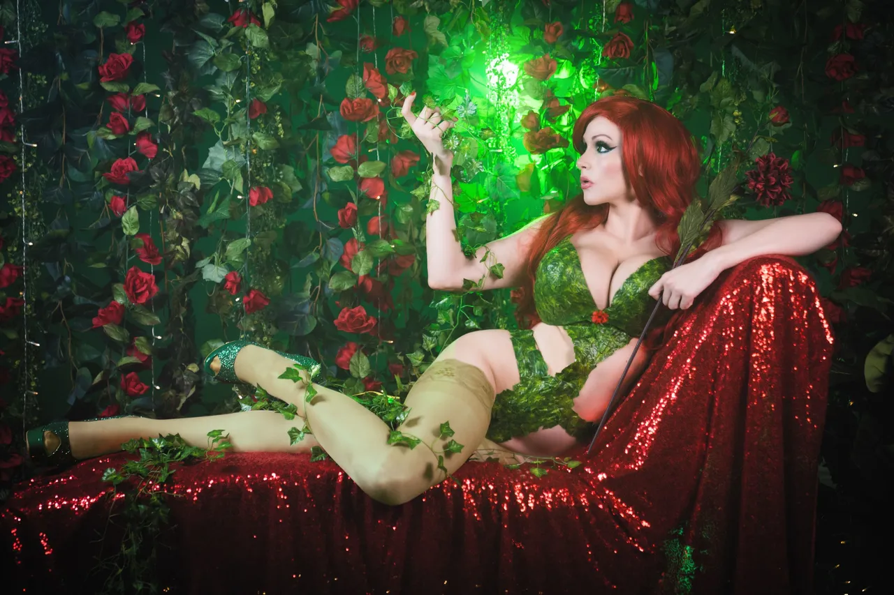 Angie Griffin - Poison Ivy - Image 15