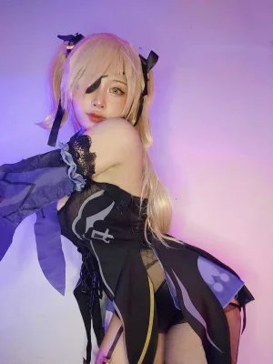 Anizu Chie - Fischl - Page 4