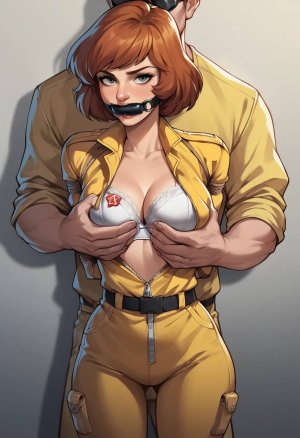 April ONeil - Page 383