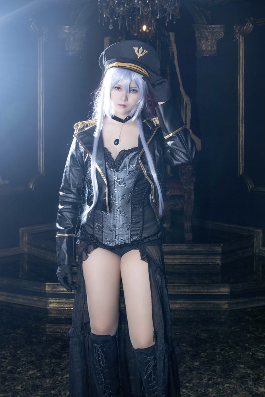 風見りん Bisque doll Queen - Image 1