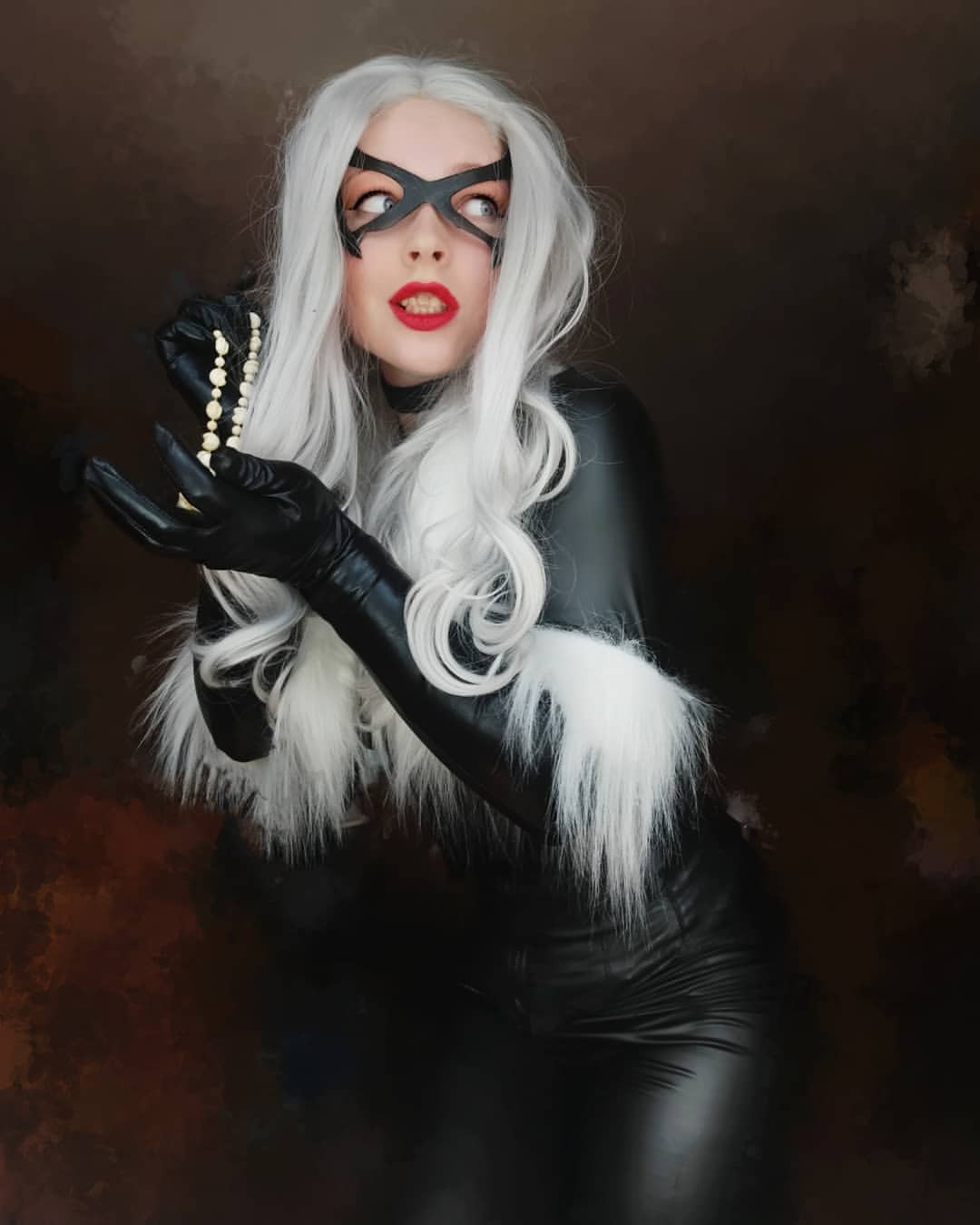 Black Cat Cosplay - Image 14