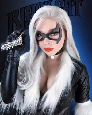 Black Cat Cosplay - Page 4