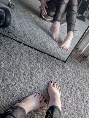 Bunni Lynn - Kaonashi - Page 96