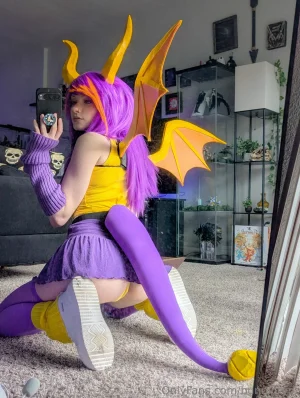 Bunni Lynn - Spyro - Page 16