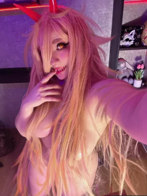 Carmillaa Cosplay Pics 1 - Page 31