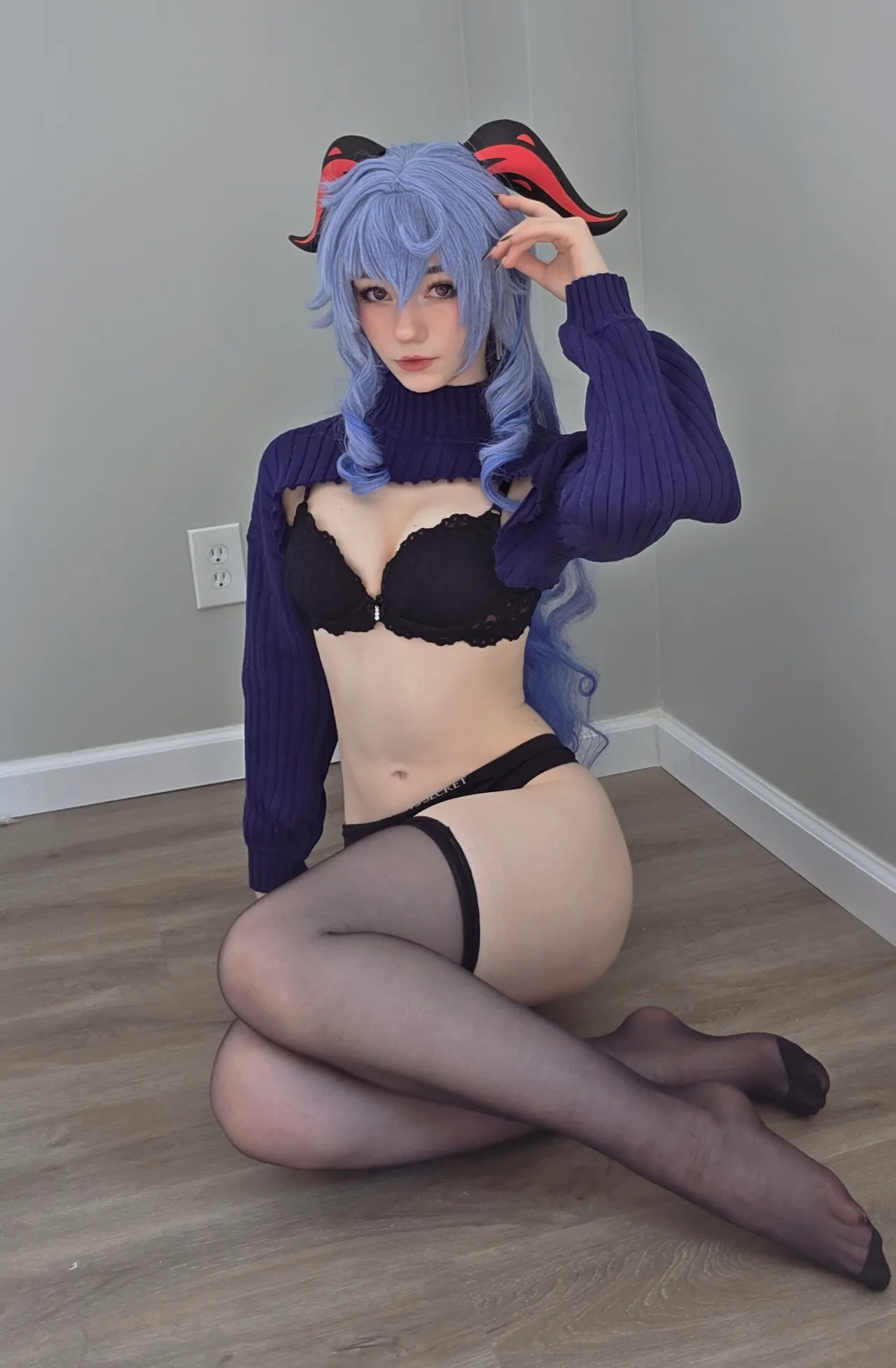 Celebi cosplay - Ganyu lingerie - Image 4