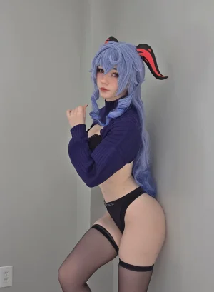 Celebi cosplay - Ganyu lingerie - Page 2