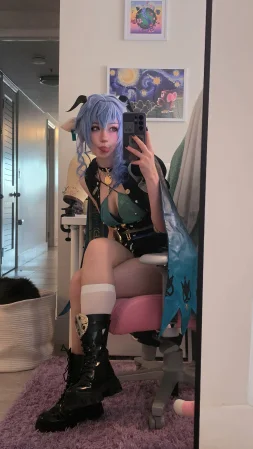 Celebi cosplay - Lucia - Page 21