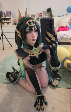 Celebi cosplay - Nefer - Page 13