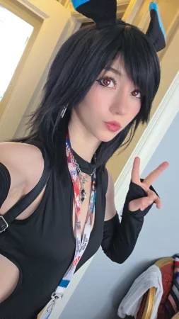 Celebi cosplay - Umbreon - Page 15