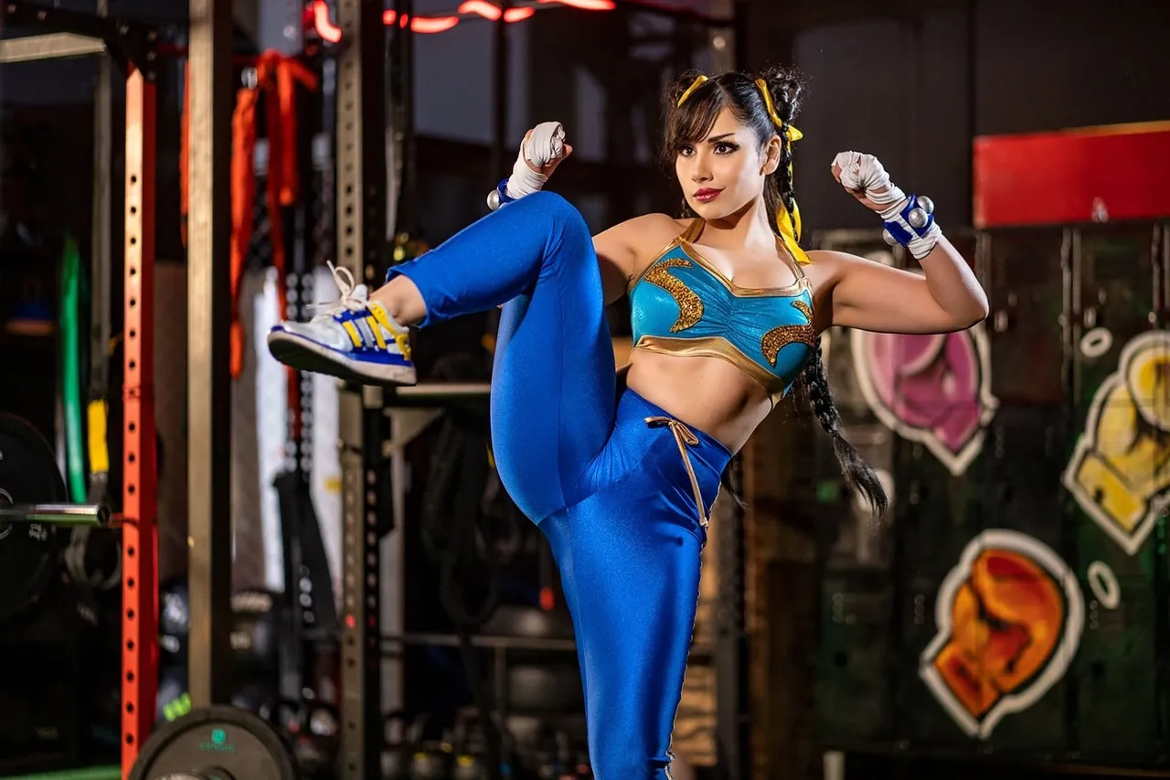 claubailarinita - Chun-Li - Image 30