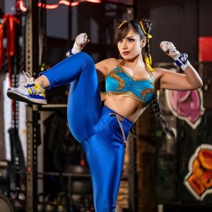 claubailarinita - Chun-Li - Page 23