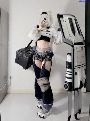 希尔薇 cos 水印 - Page 108