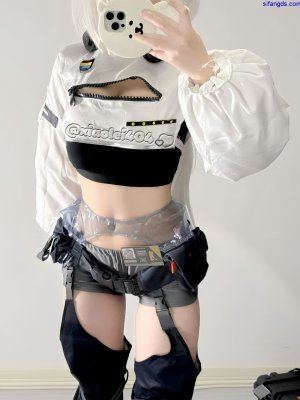 希尔薇 cos 水印 - Page 110