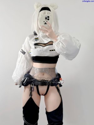 希尔薇 cos 水印 - Page 114