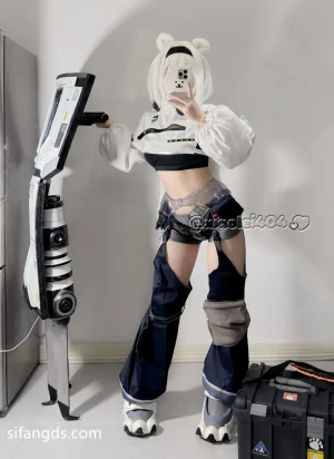 希尔薇 cos 水印 - Page 167