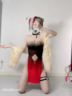 希尔薇 cos 水印 - Page 289