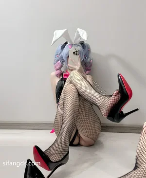 希尔薇 cos 水印 - Page 93