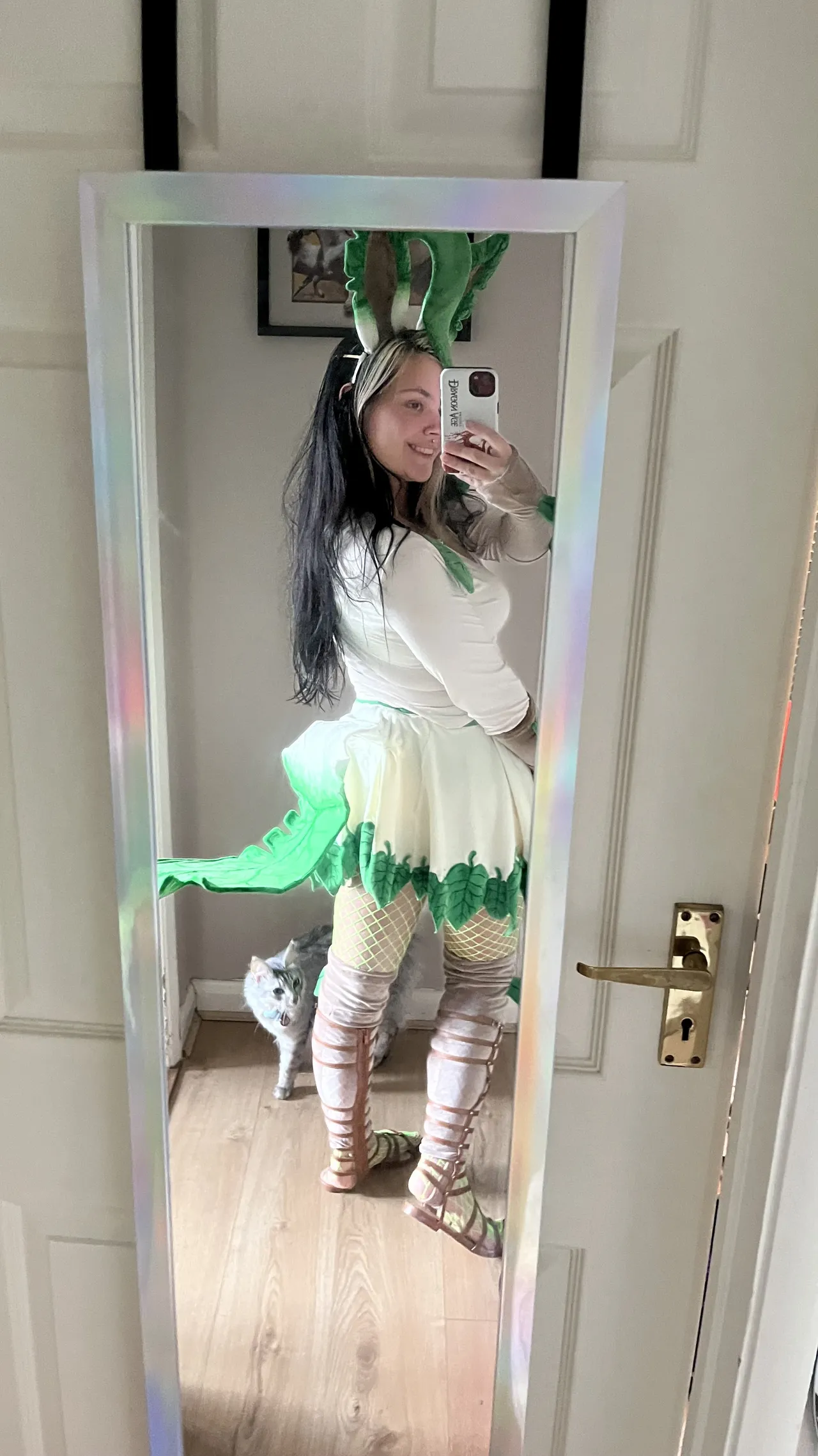 Dogtor Izzy - Leafeon - Image 30