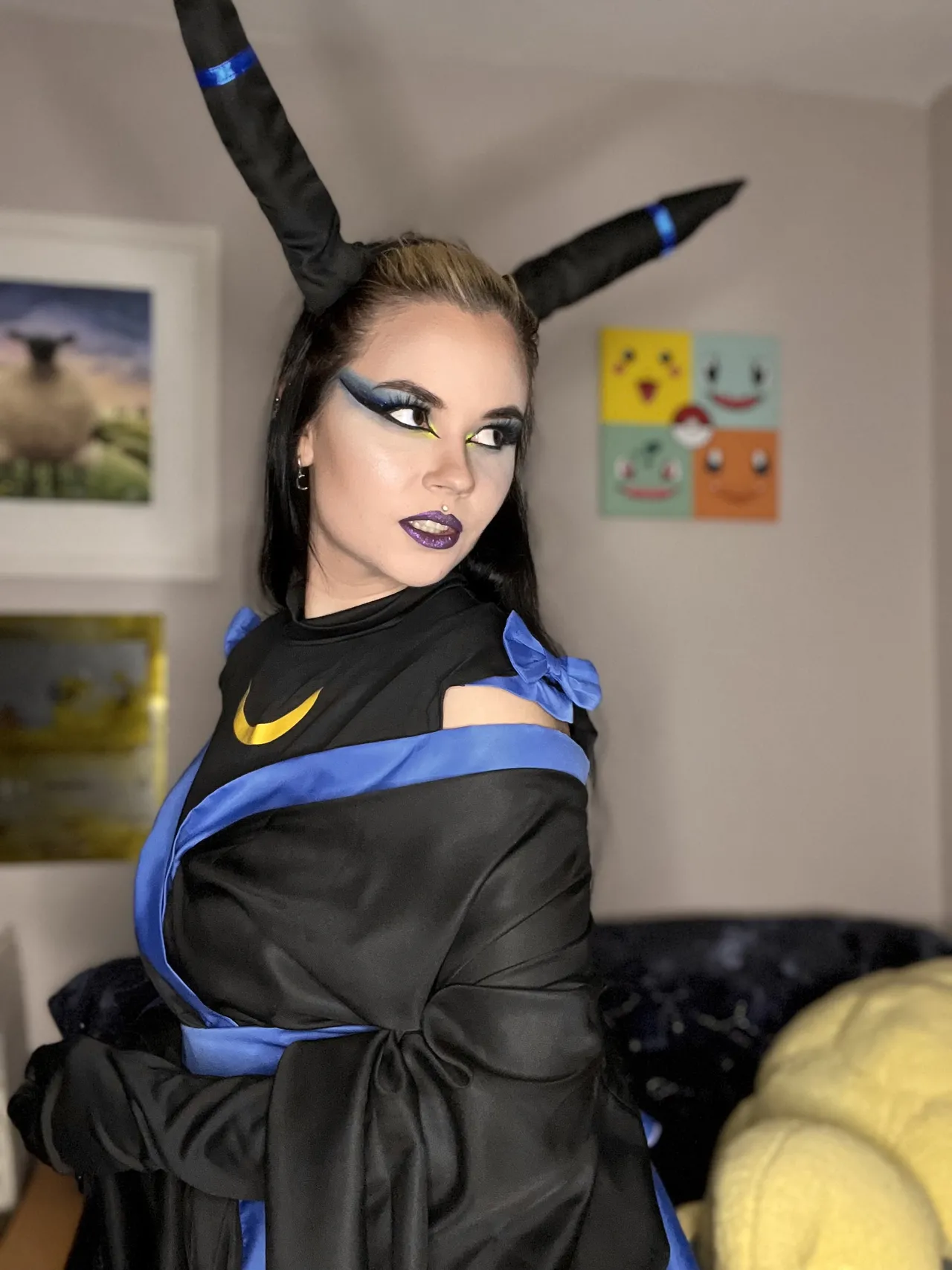 Dogtor Izzy - Shiny Umbreon - Image 28
