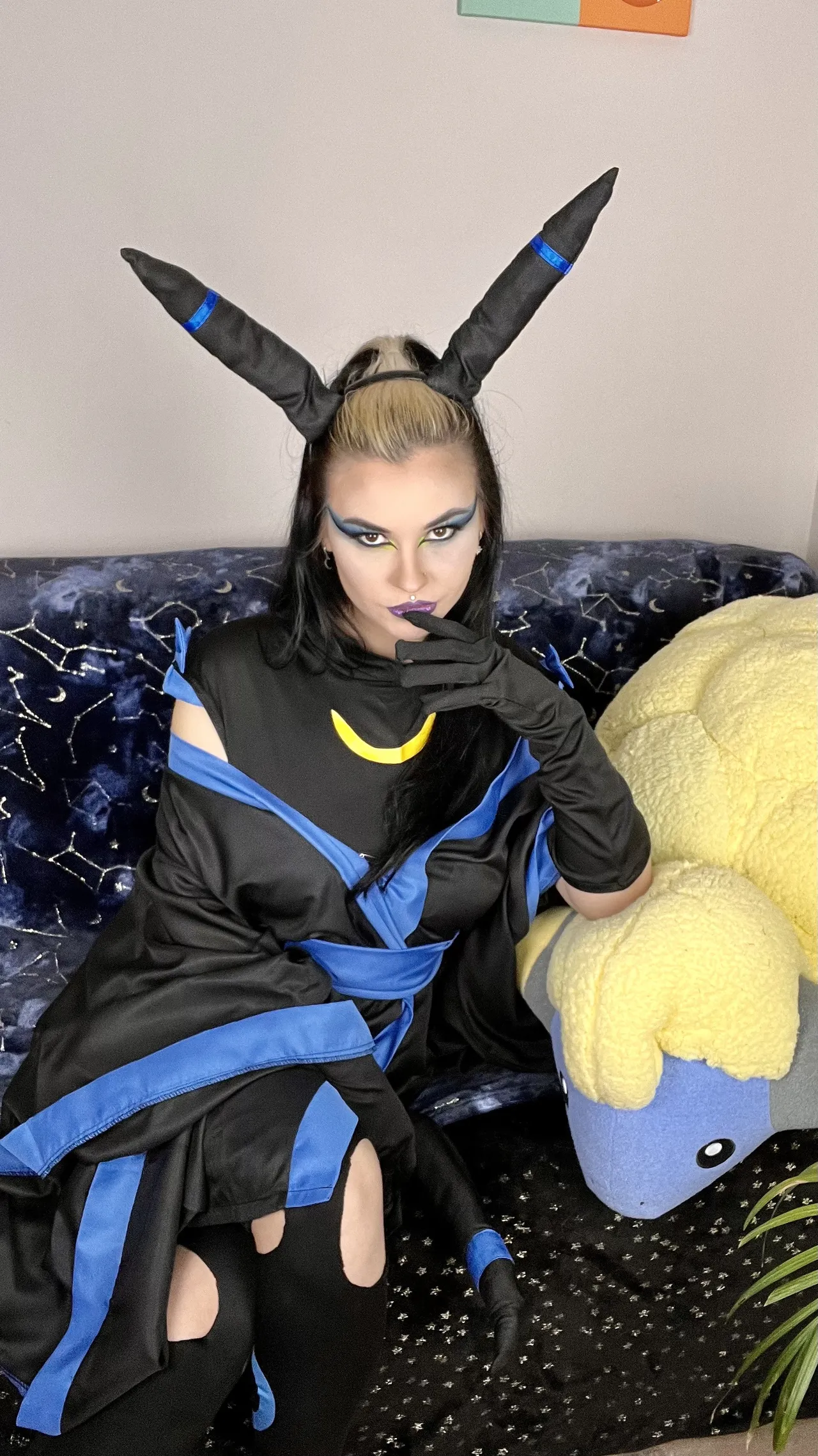 Dogtor Izzy - Shiny Umbreon - Image 41