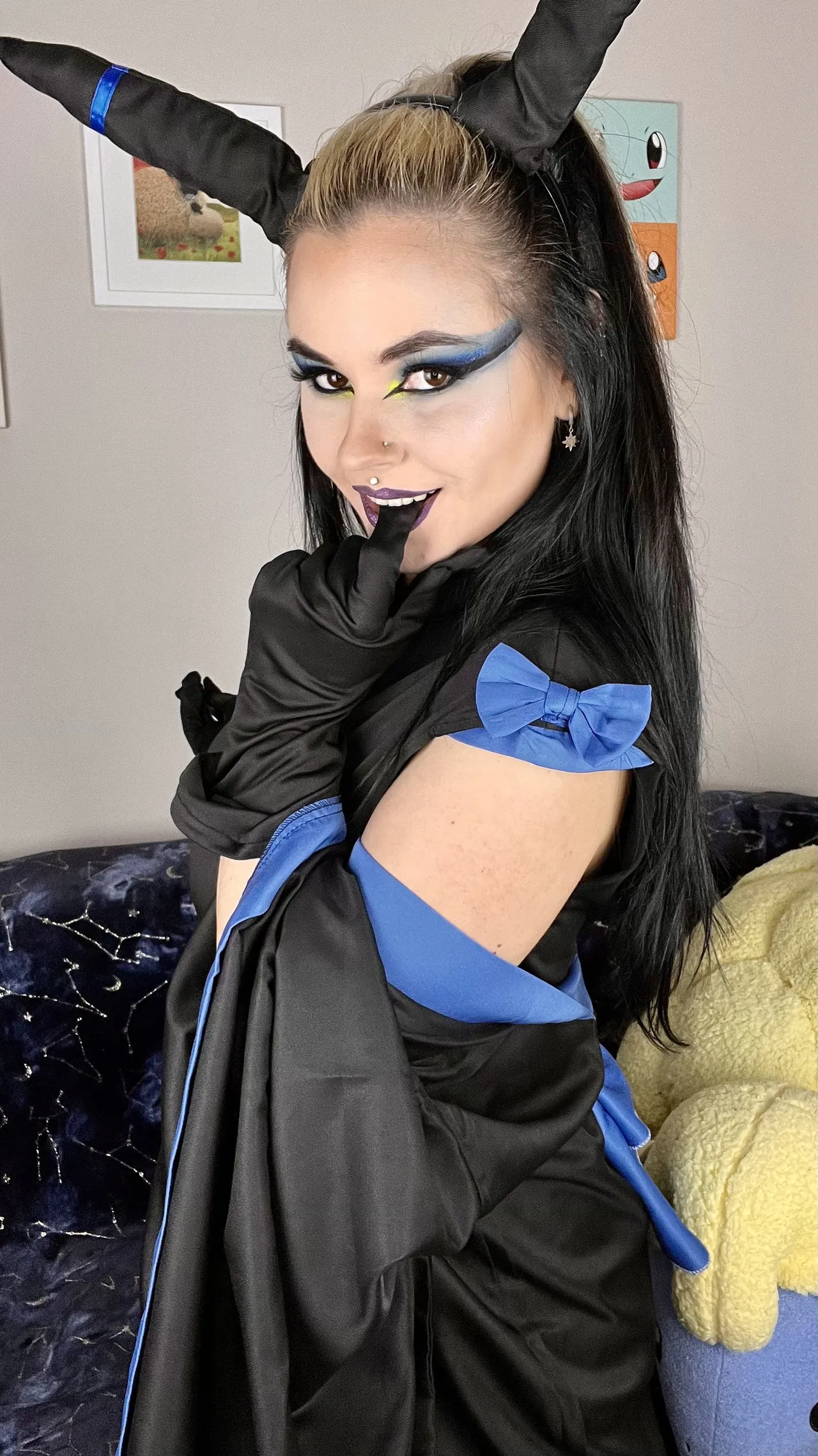 Dogtor Izzy - Shiny Umbreon - Image 45