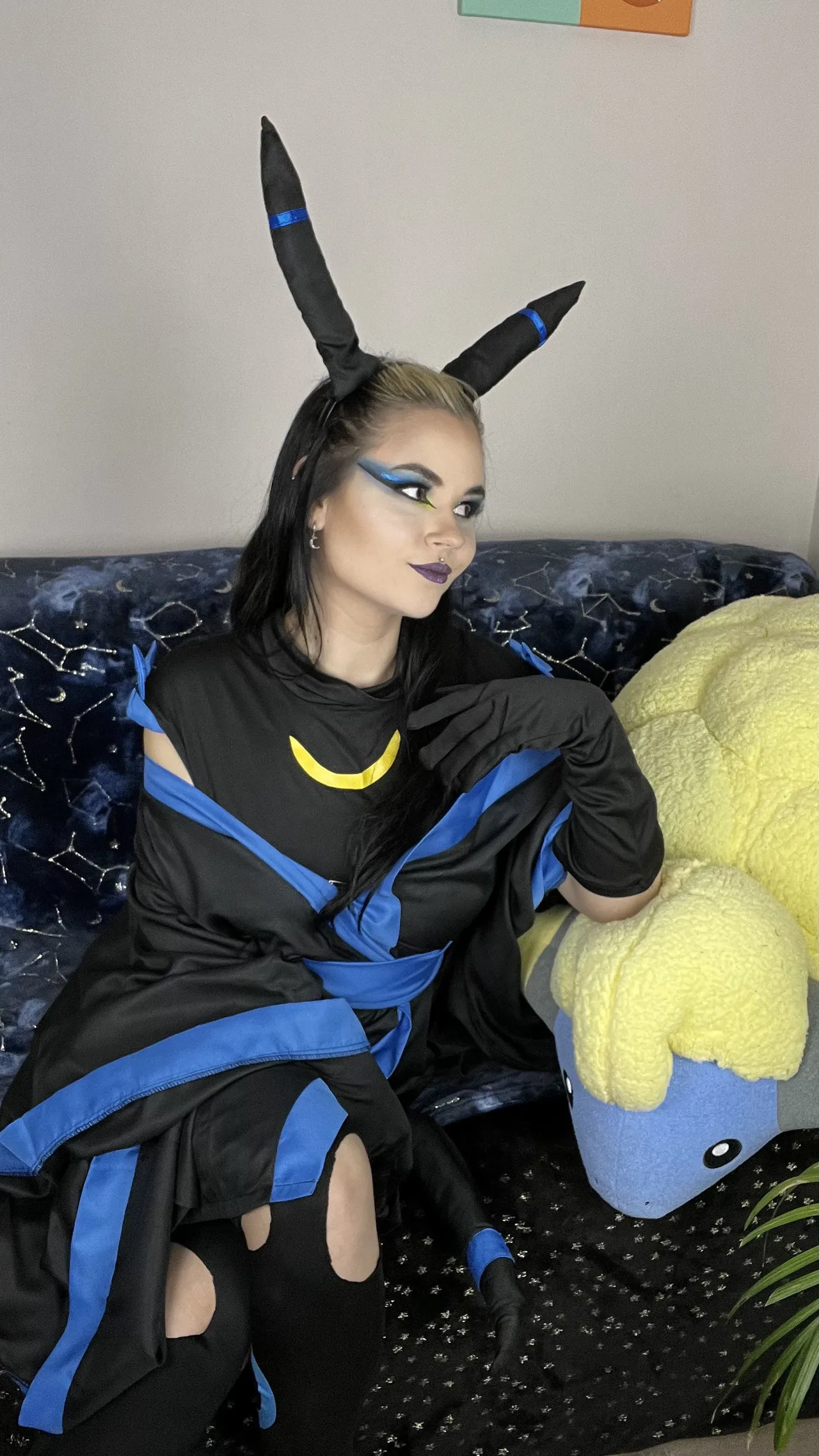 Dogtor Izzy - Shiny Umbreon - Image 47