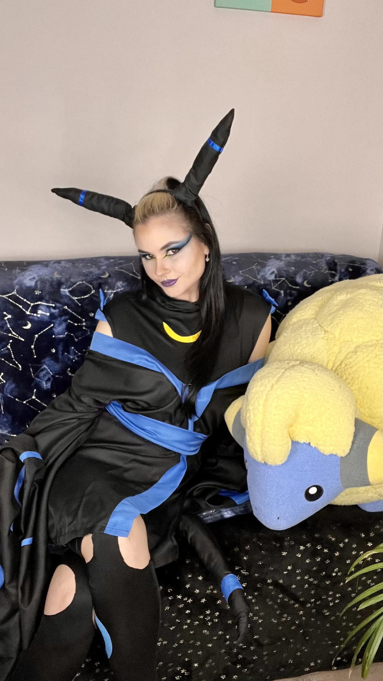 Dogtor Izzy - Shiny Umbreon - Image 49