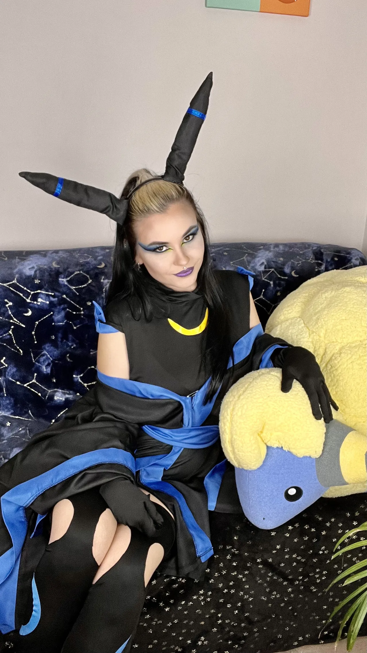 Dogtor Izzy - Shiny Umbreon - Image 55