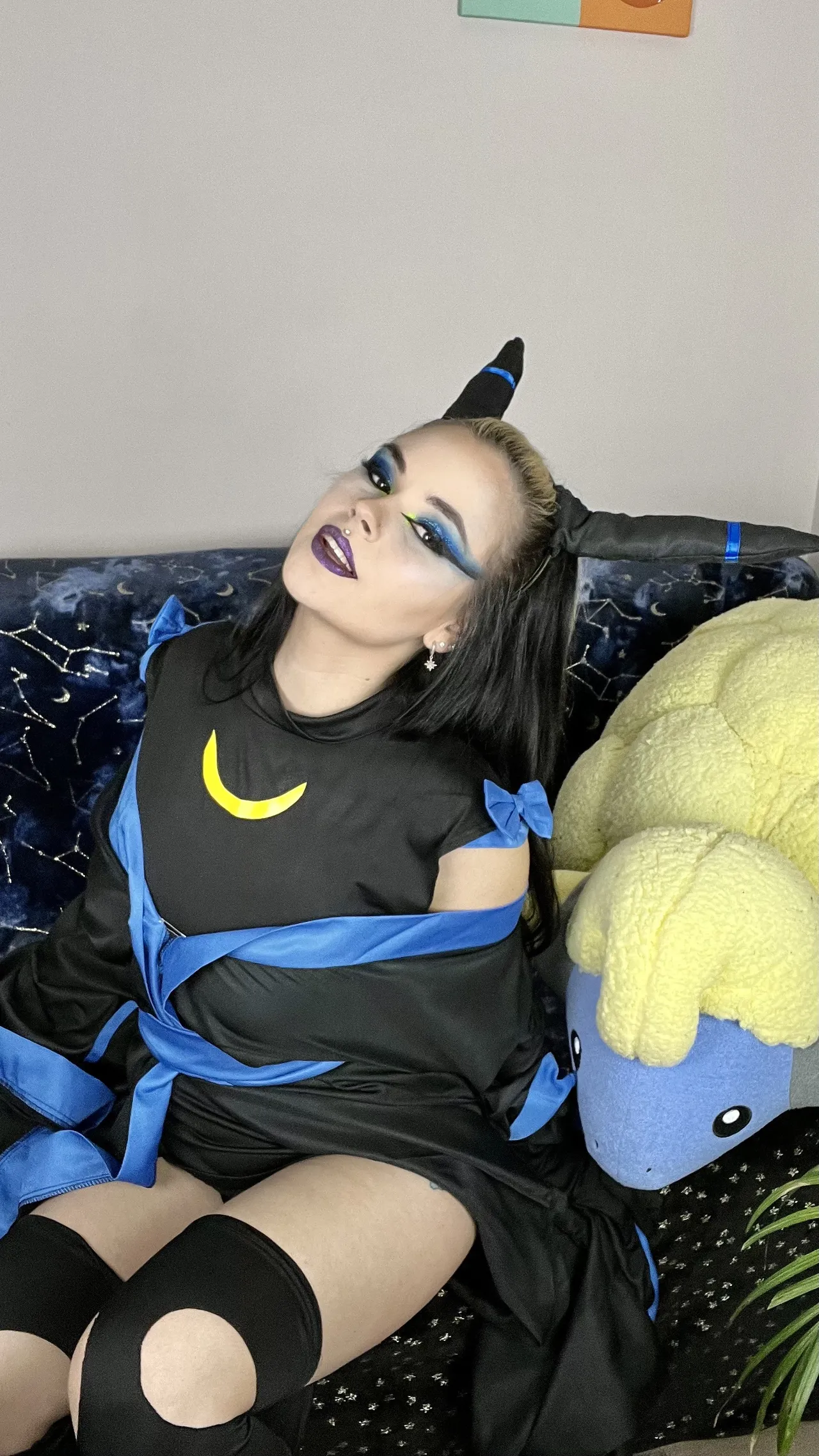 Dogtor Izzy - Shiny Umbreon - Image 56