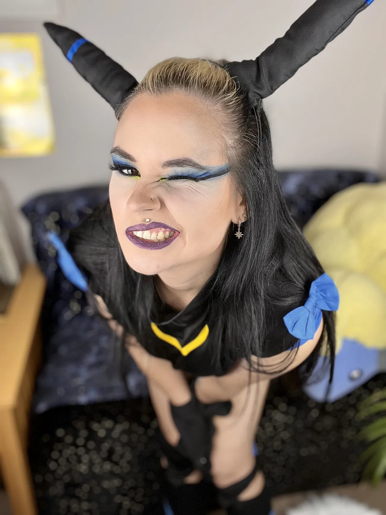 Dogtor Izzy - Shiny Umbreon - Image 62