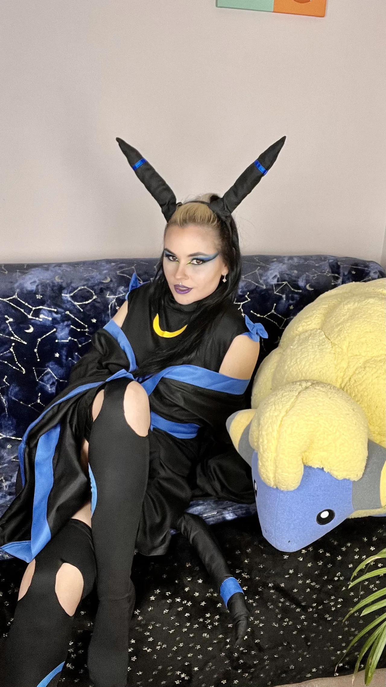 Dogtor Izzy - Shiny Umbreon - Image 65