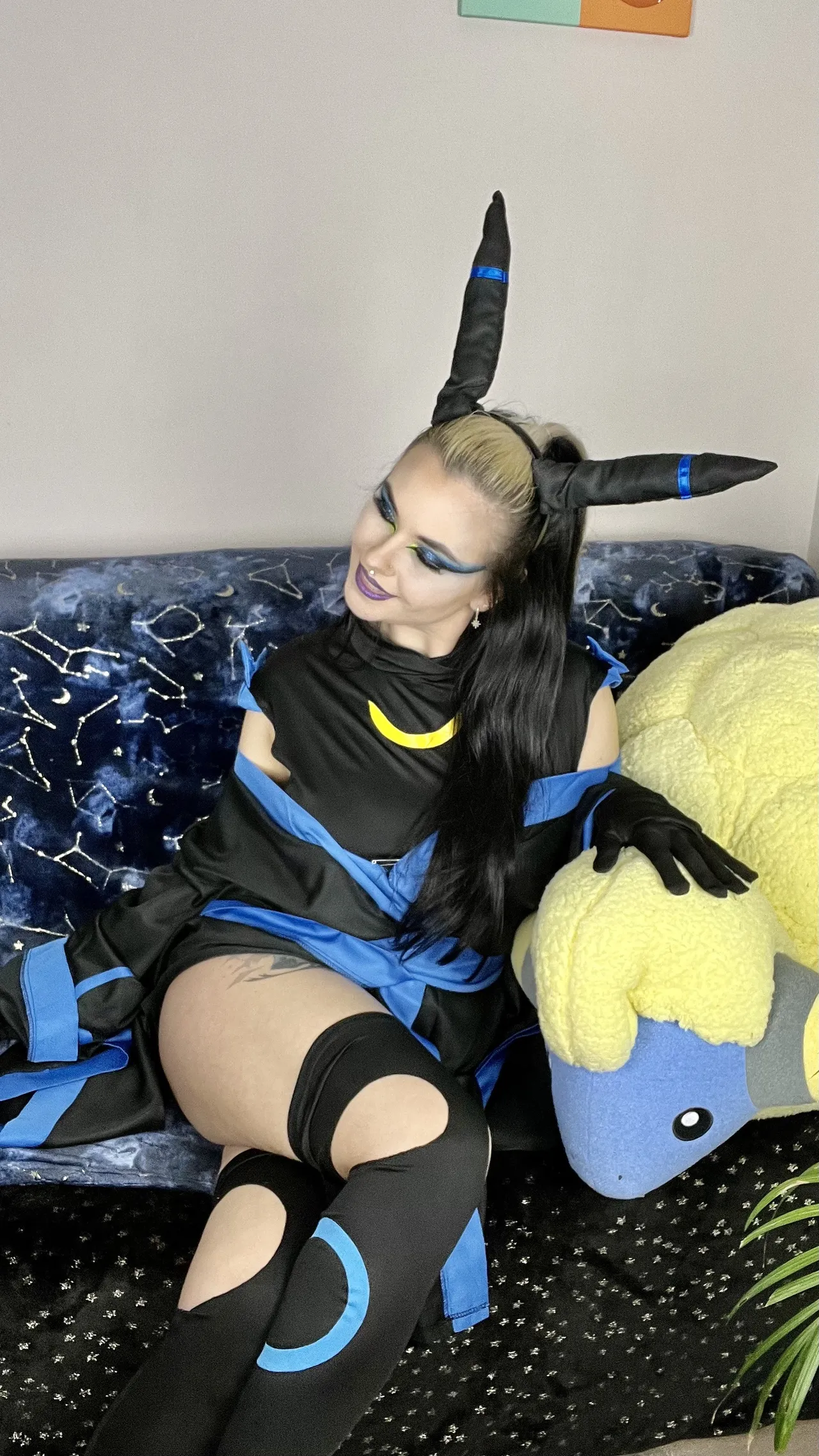 Dogtor Izzy - Shiny Umbreon - Image 97