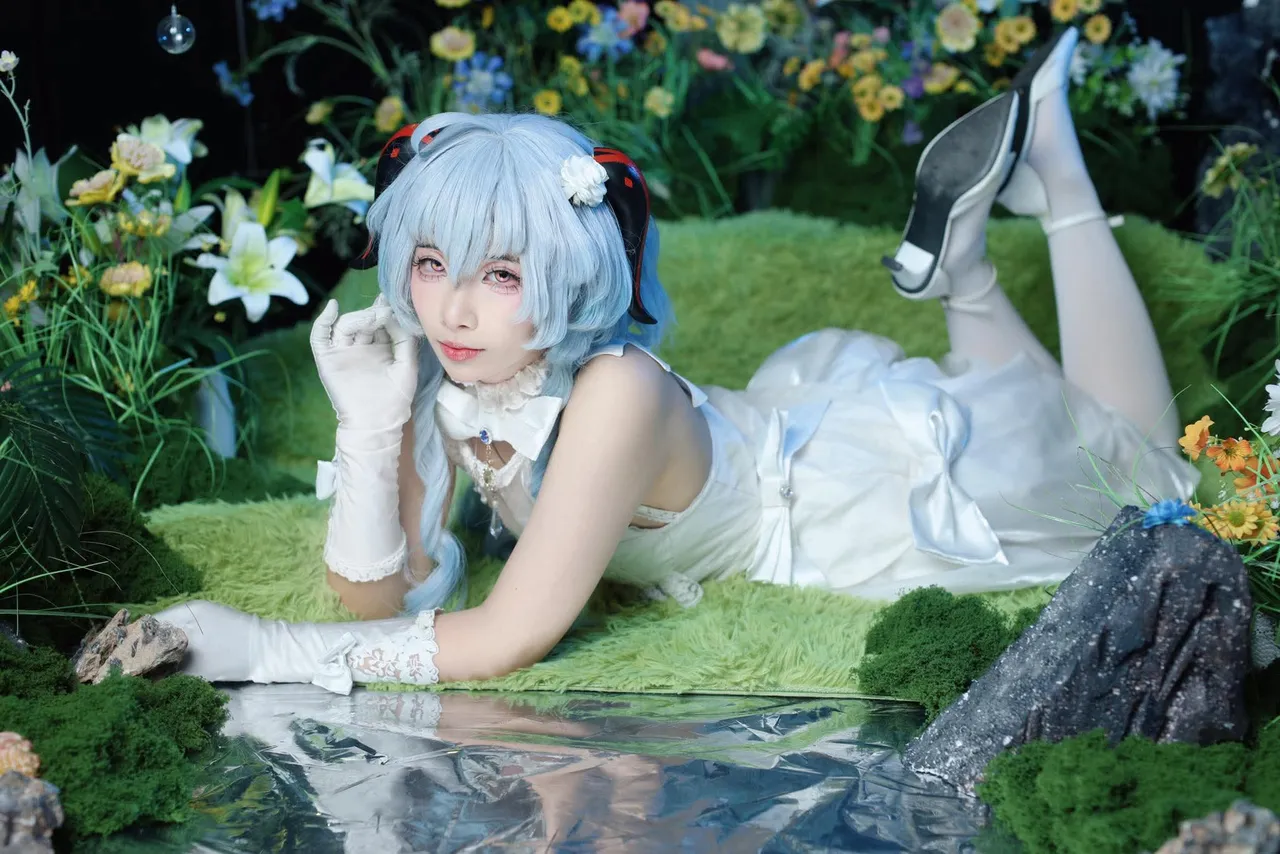 Eris uwu - Image 121