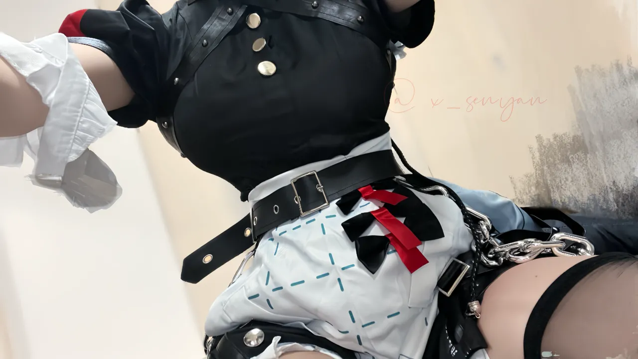 fantiaX cosplay x_senyan - Image 6