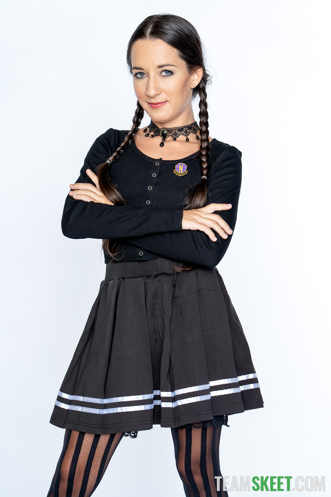Freya Von Doom Claire Roos - Wednesday Addams Enid Sinclair - Image 2