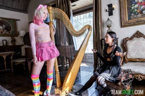 Freya Von Doom Claire Roos - Wednesday Addams Enid Sinclair - Page 73