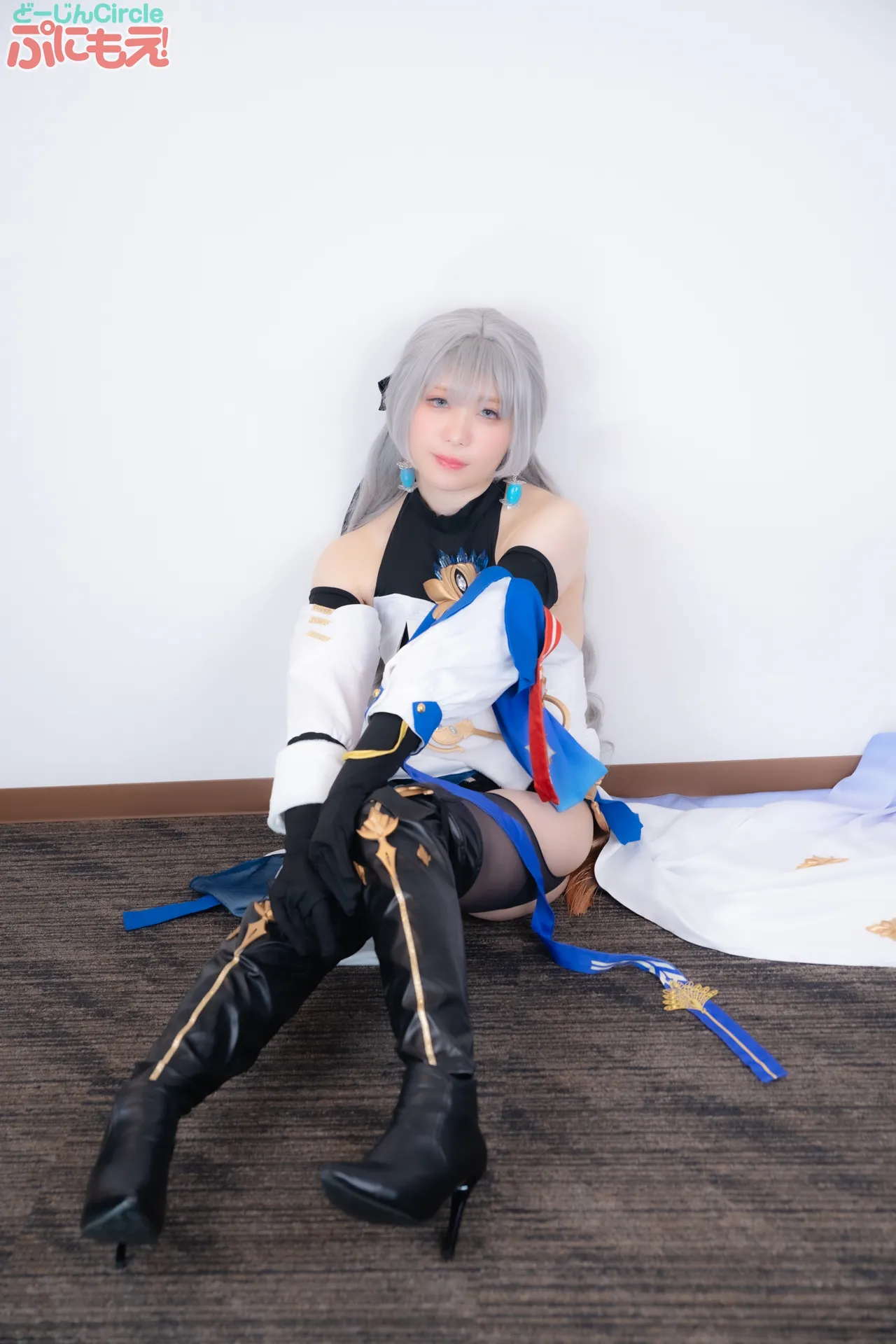 ２本立てテカテカ泡泡天国グラマラスメガネお姉さんレイヤーさんと美人系いいなりレイヤーさんセックス終わりの濃厚アフターサービス２本立て写真集 - Image 125