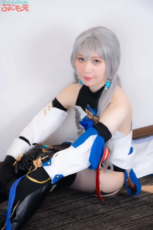 ２本立てテカテカ泡泡天国グラマラスメガネお姉さんレイヤーさんと美人系いいなりレイヤーさんセックス終わりの濃厚アフターサービス２本立て写真集 - Page 127