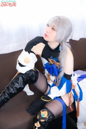 ２本立てテカテカ泡泡天国グラマラスメガネお姉さんレイヤーさんと美人系いいなりレイヤーさんセックス終わりの濃厚アフターサービス２本立て写真集 - Page 139