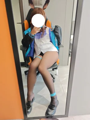 推特九子仅有足 - Page 25