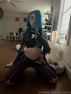 Gia Isabella - Jinx - Page 2